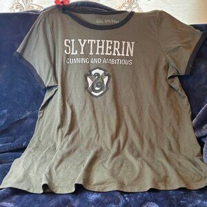 Womens Plus Torrid Harry Potter Slytherin Classic Fit Ringer T-Shirt Sz 2 Green